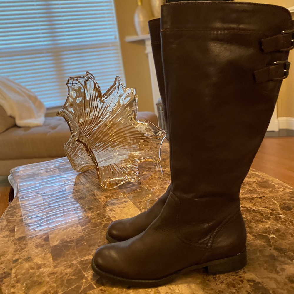 Brown Guess Boots